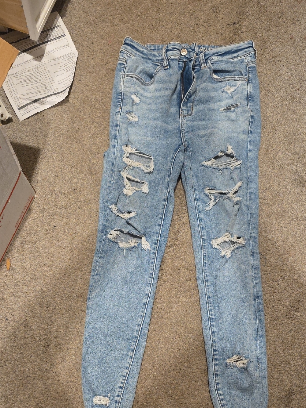 American Eagle Outfitters Light Blue Distressed Skinny Jeans